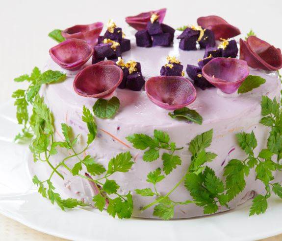 vegedeco cake salad vegetables moriyasu Bistro la Pote Marseille Nagoya Japan Vegedeco Salad Cafe